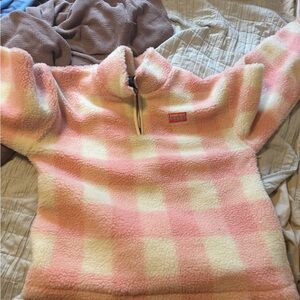 DAIRY BOY MOUNTAIN FLEECE PINK LEMONADE
